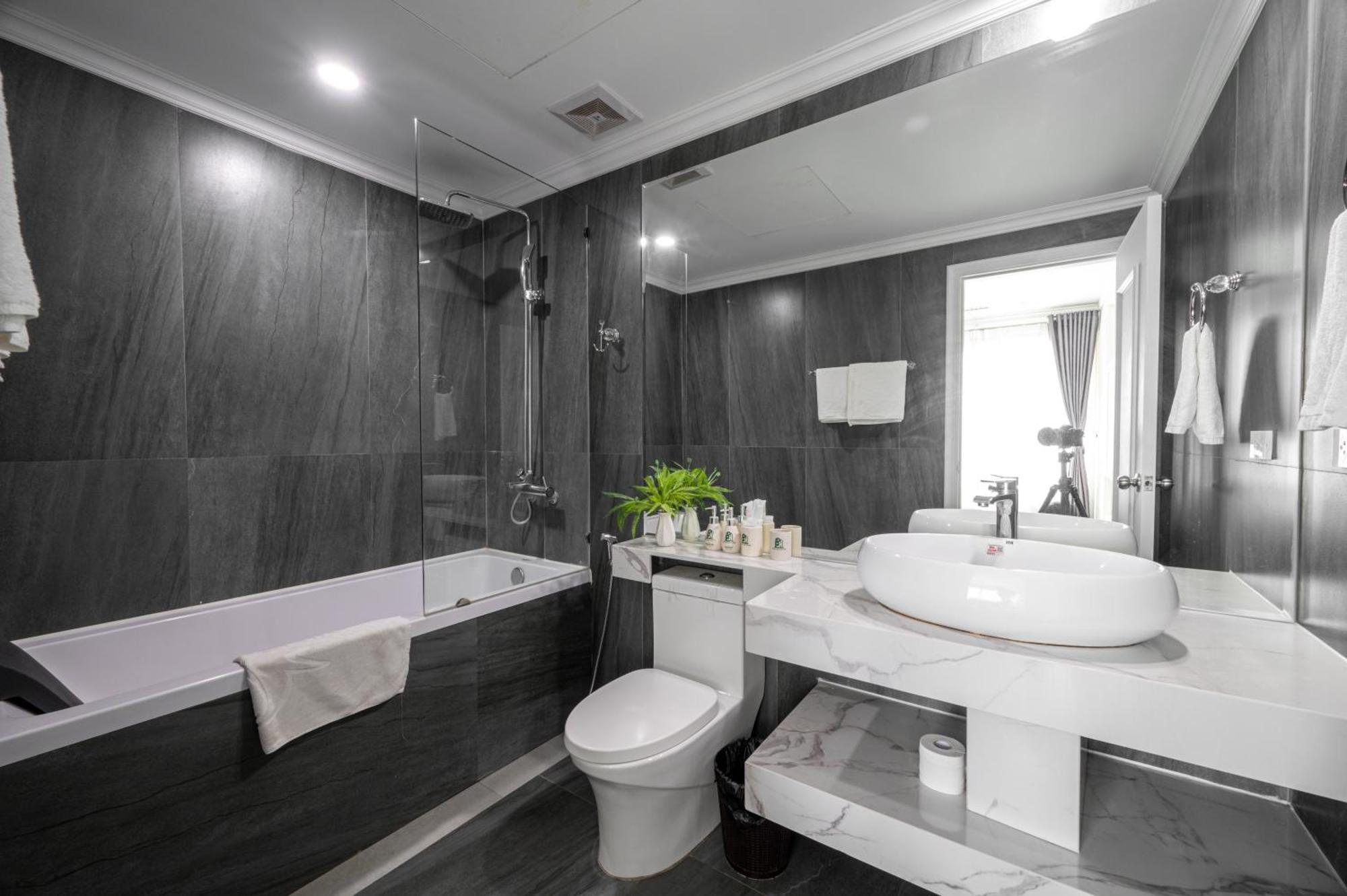 Luxe Paradise Suites Xuan Dieu Hanoi Eksteriør bilde